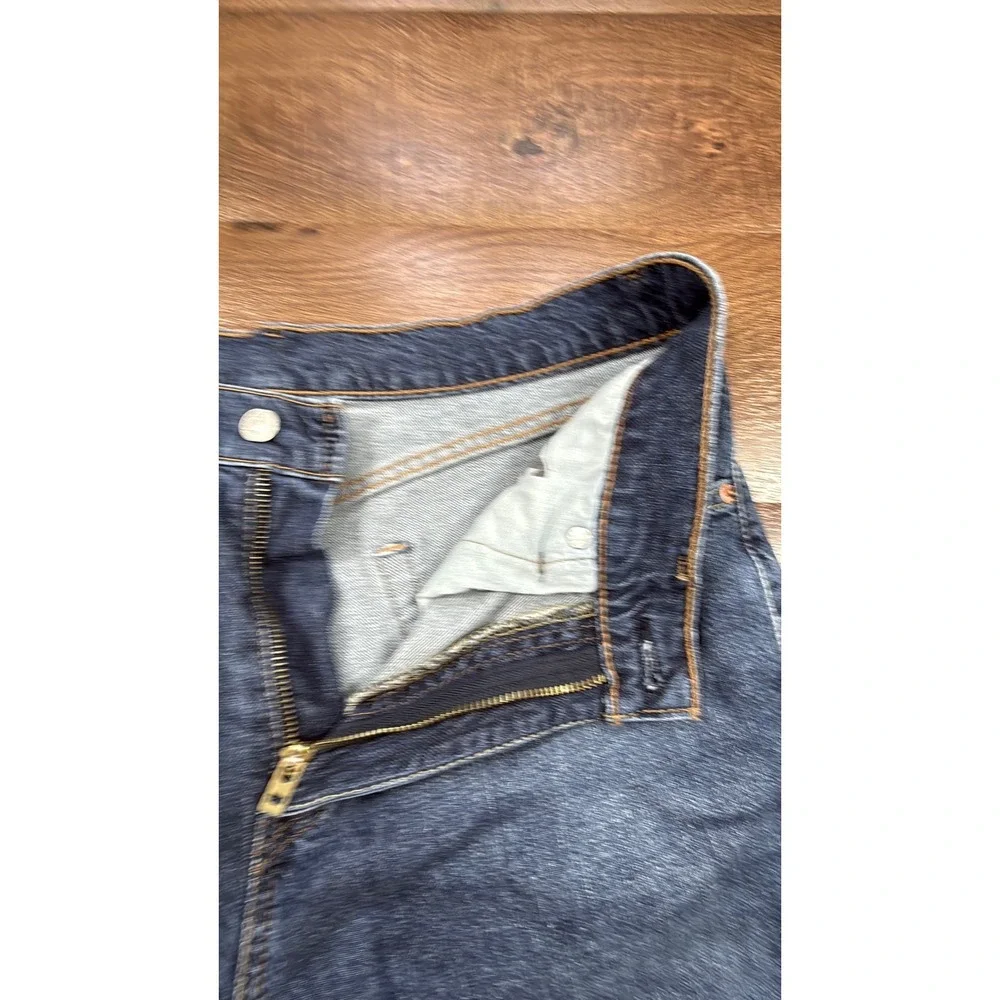 Levi's 505 Jeans Mens 32x30 Blue Regular Fit Straight Leg Medium Wash Denim